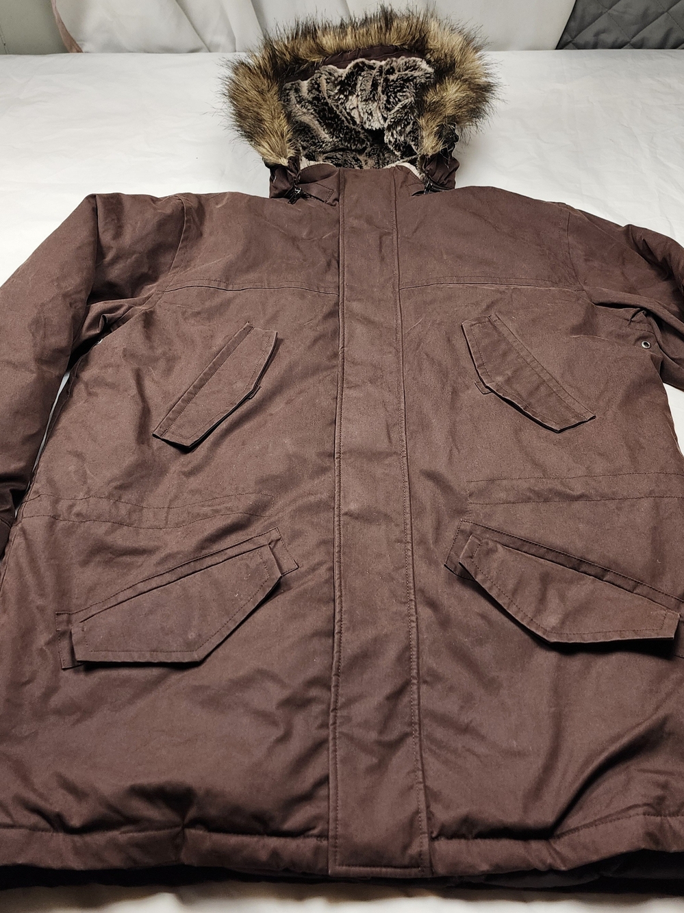 Eddie Bauer Men's Goose Down Brown Parka Coat with Faux-Fur Trim Size Xlarge